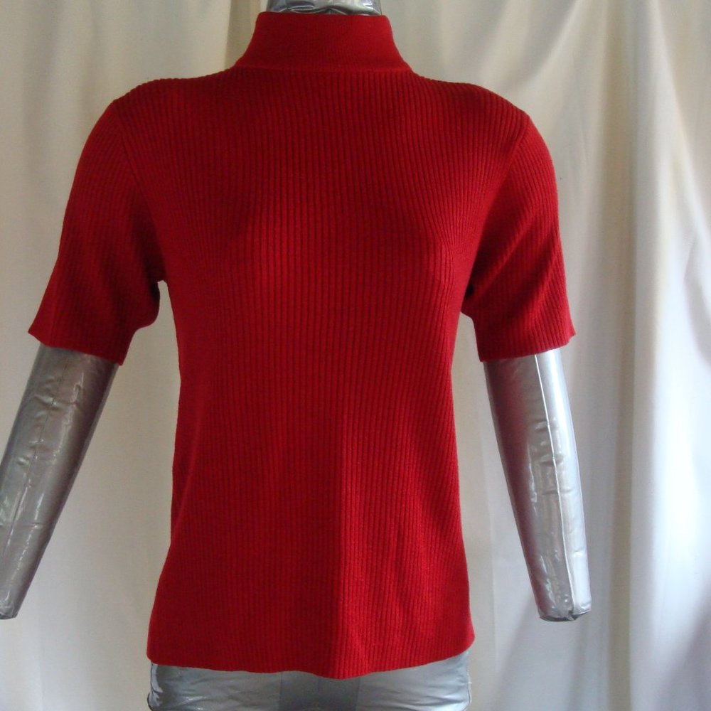Short Sleeve Sweaters